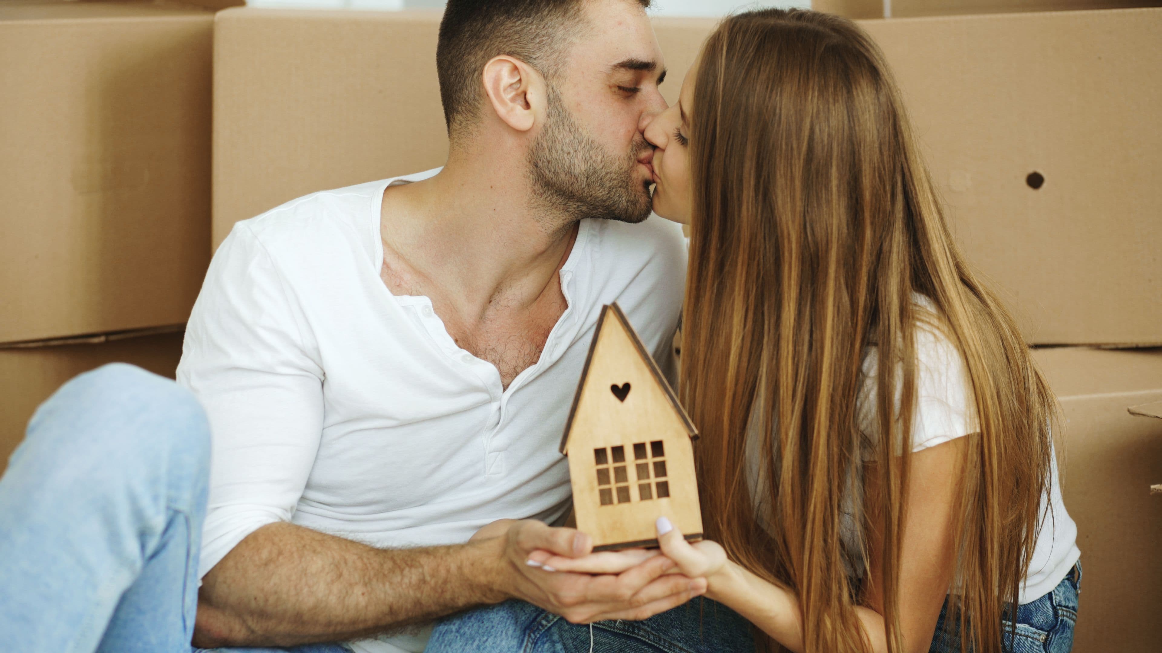 The Psychology of Attraction — Why Some People Create Deep Connections Effortlessly and How You Can Too
